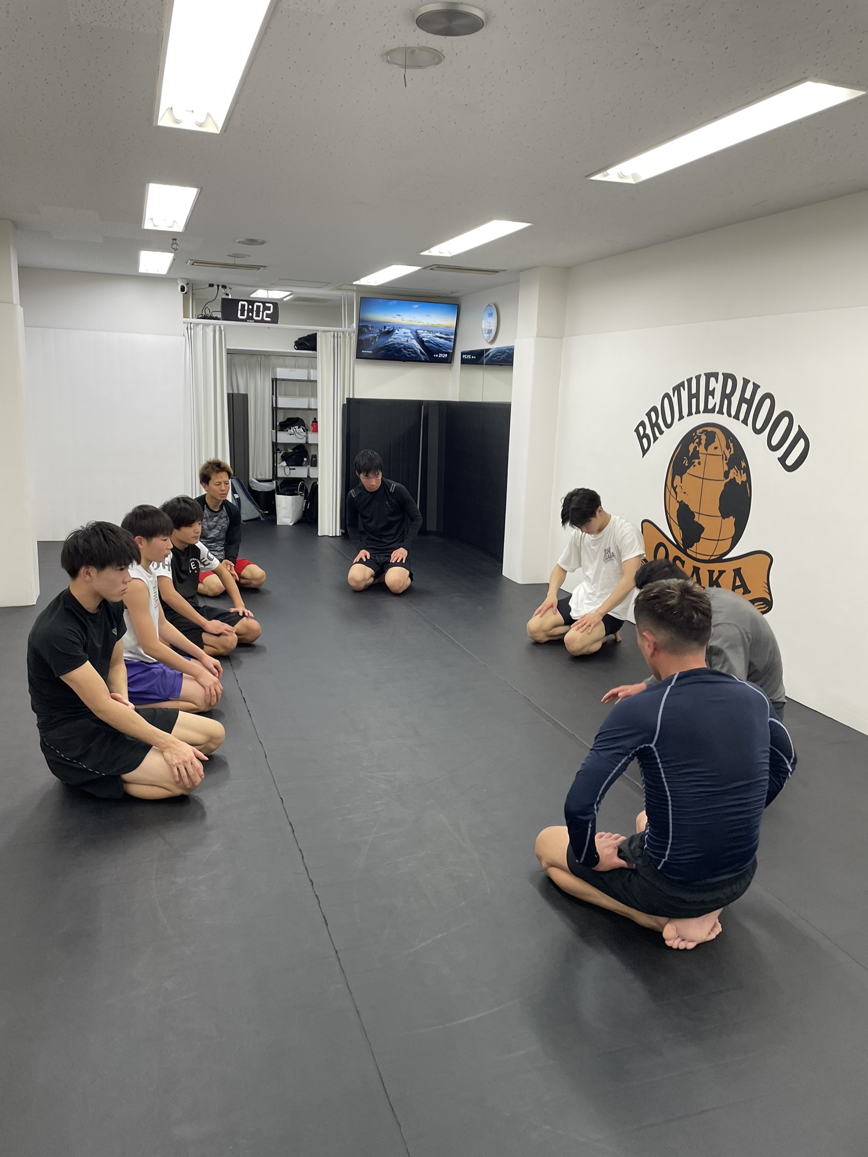 BROTHERHOOD OSAKA Instagramの投稿写真